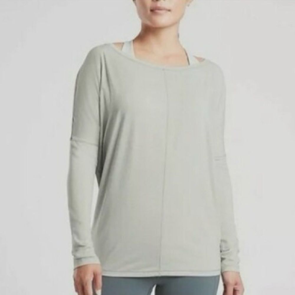 Athleta Essence Flow Top Greenish Grey Sage Size Large